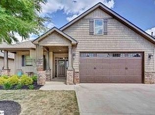 604 Castlestone Dr, Greer, SC 29650