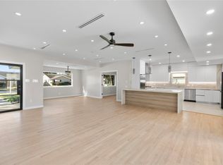 9203 Kapri Ln, Houston, TX 77025