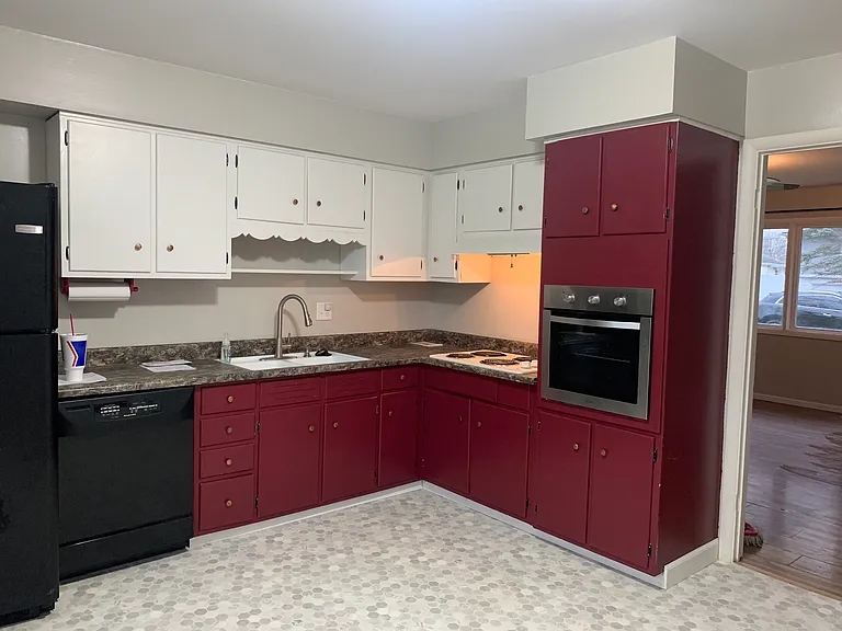 2117 W Surrey Dr — Photo 15