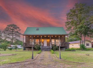 221 Skyline Dr, Greers Ferry, AR 72067