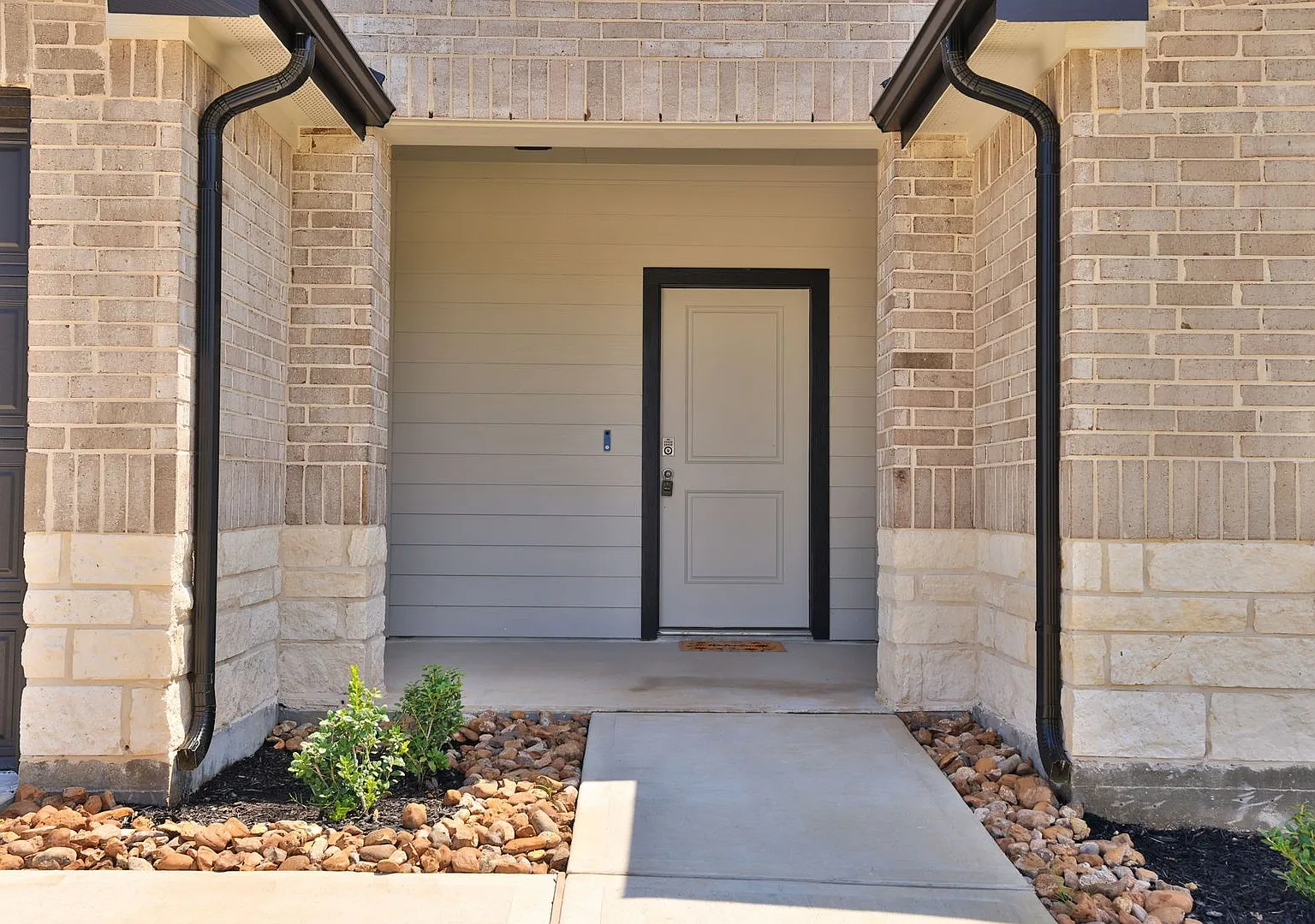 For Lease | 4 Bed, 2 Bath | 1,573 Sq Ft | Mill Creek Community | — Photo 3