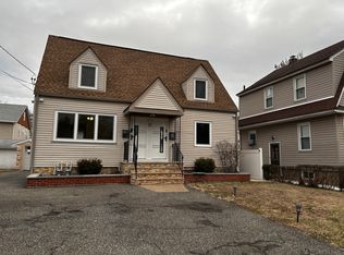 27 Reid Ave FLOOR 1, Bergenfield, NJ 07621