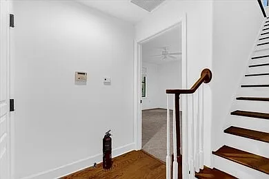 584 Copley Ln — Photo 10