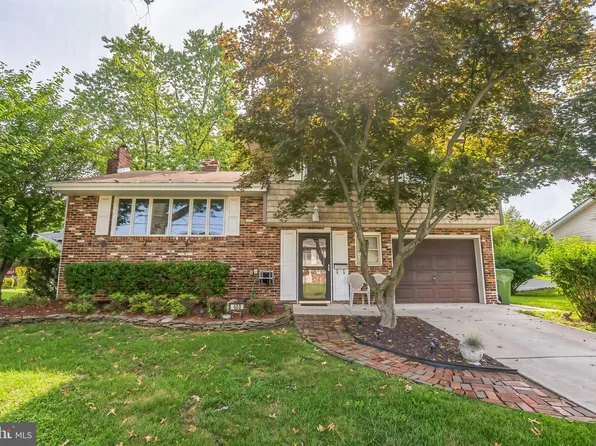 400 Bruce Rd, Cherry Hill, NJ 08034