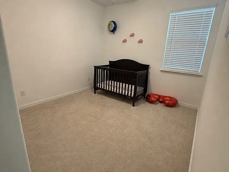 8432 Butterfly Ln — Photo 17