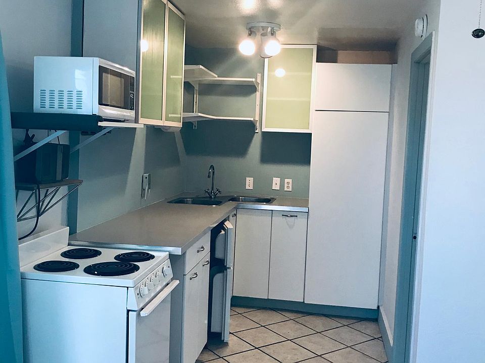 1st image of 4627 4th St