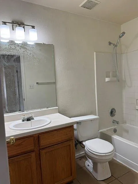 3 bed, 2.0 bath, 1532 sqft, $1,900 — Photo 4
