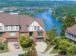 177 Shadow Ridge Dr, Pittsburgh, PA 15238