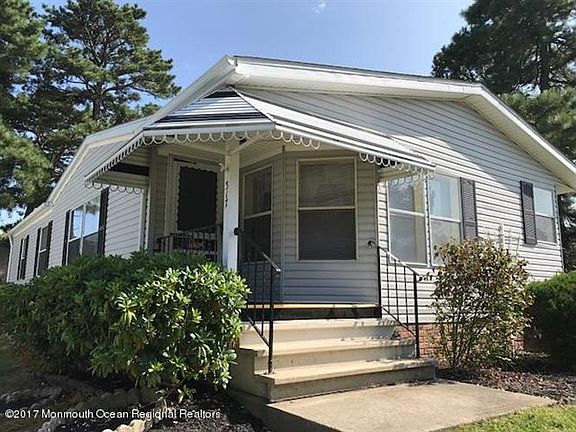 4th image of 317 Kenwood Ct
