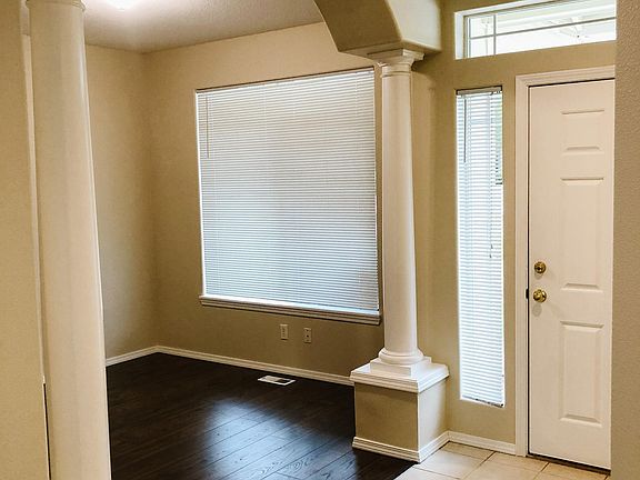 Bonus Room (front door)