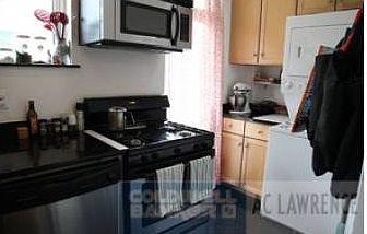 3rd image of 48 Market St APT 5A