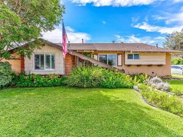 15956 Silvergrove Dr, Whittier, CA 90604