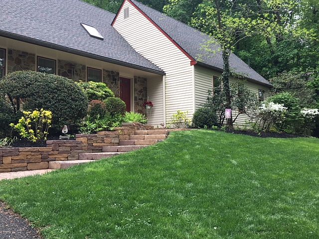 2nd image of 1192 Dunsinane Hill Rd