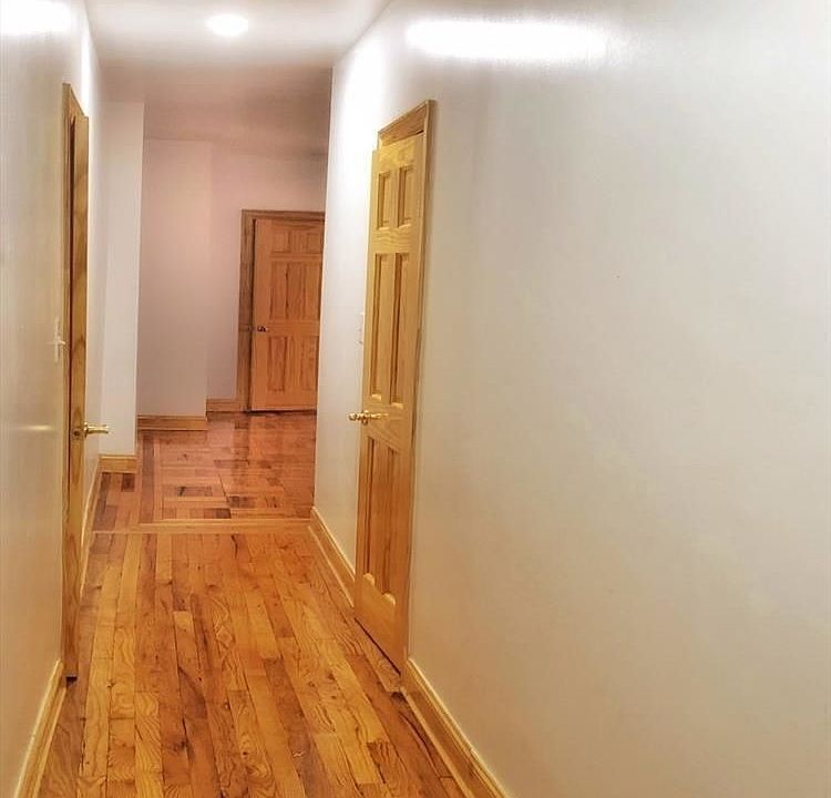 1st image of 85 Seaman Ave APT 4B