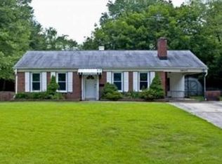 3607 Embassy Ln, Fairfax, VA 22030