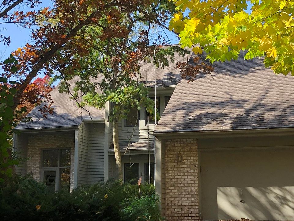 1st image of S44W25780 Underwood Ct