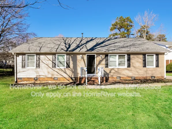 703 Woodlake Dr, Greensboro, NC 27406