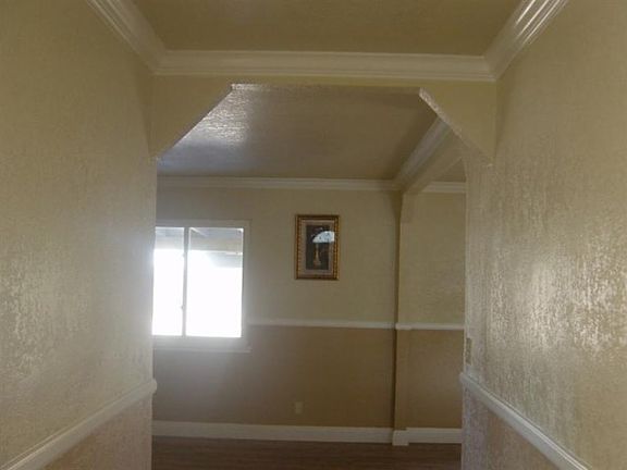 3rd image of 4023 N Manila Ave