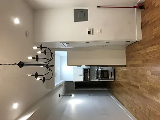 Rented by Nooklyn NYC LLC | media 2
