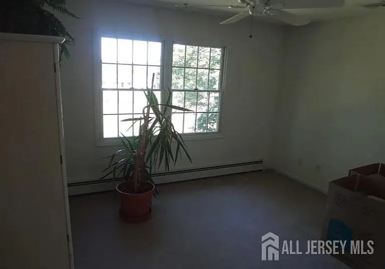 246 Fresh Ponds Rd — Photo 30