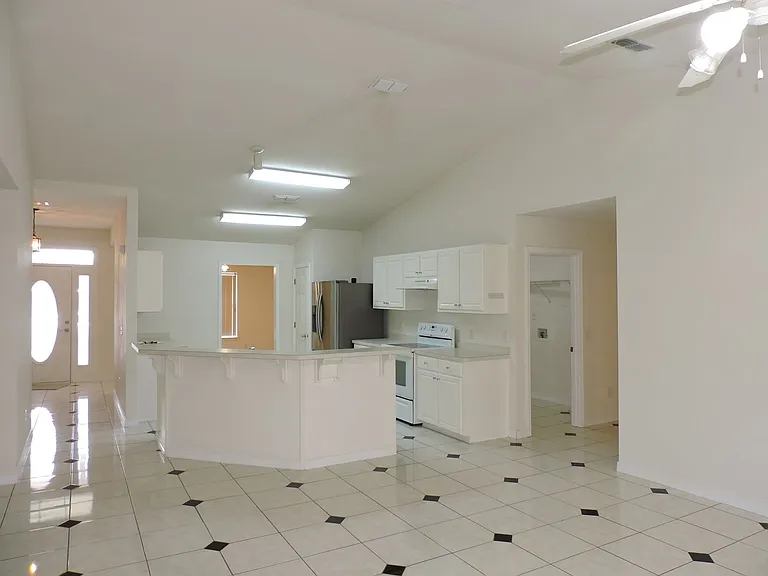 1781 Silas Cir — Photo 8