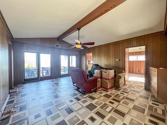 5th image of 1555 Arrowhead Dr