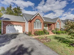 13348 Mulligan Ct, Midlothian, VA 23113