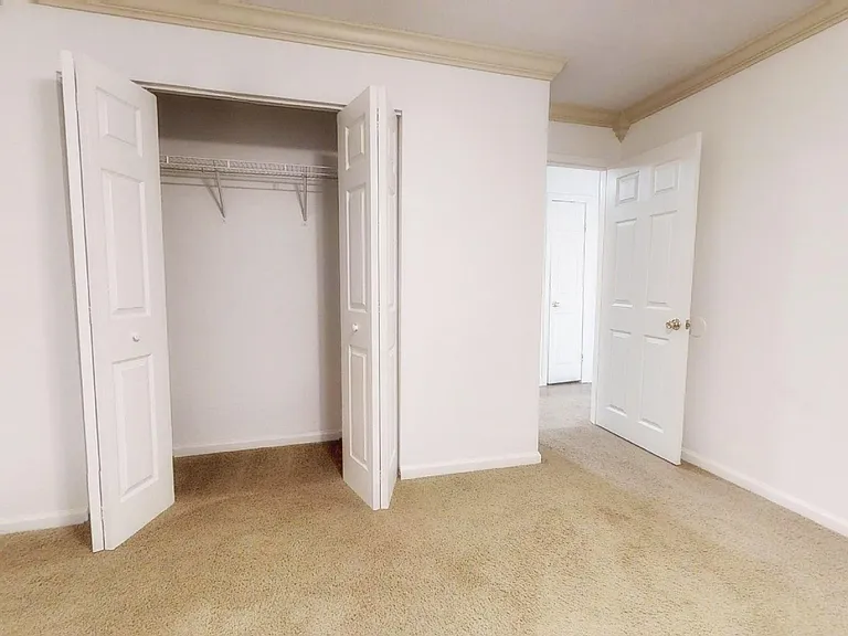 521 Smithfield Rd #206 — Photo 8