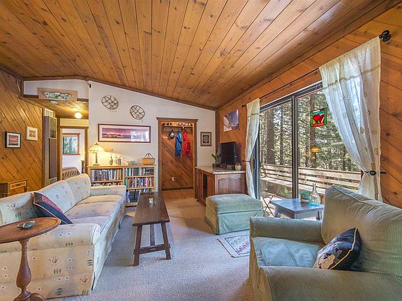 5th image of 12160 Sierra Dr