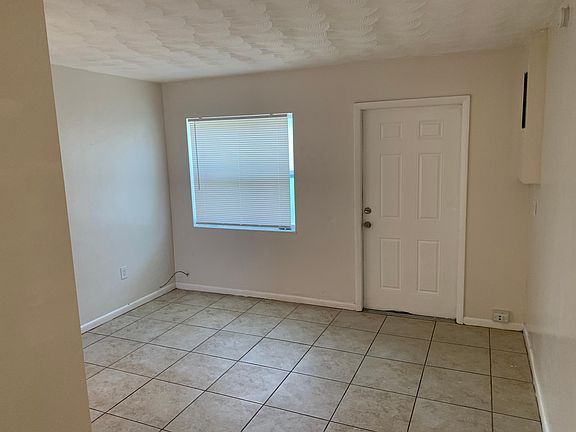 3rd image of 1410 N 16th St APT A