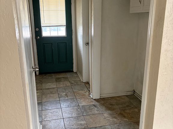 3rd image of 408 N Kimbell Rd #8
