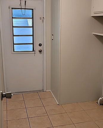 4th image of 6619 NW 29th Ct #704