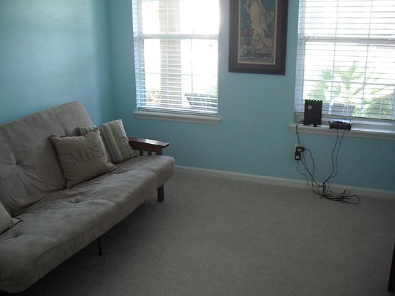 5th image of 405 Hefferon Dr