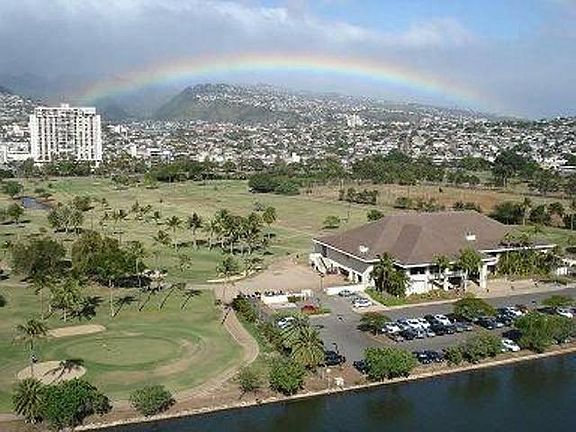 3rd image of 320 Liliuokalani Ave APT 2004