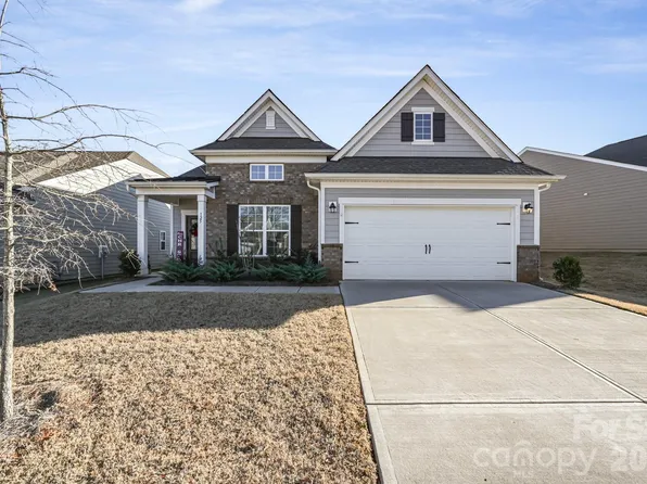 125 White Apple Way, Statesville, NC 28625