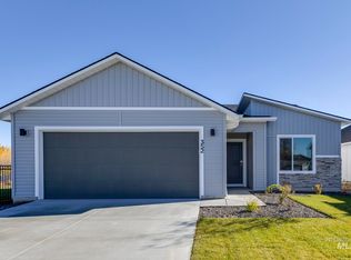 352 N Cranesbill Ave, Kuna, ID 83634