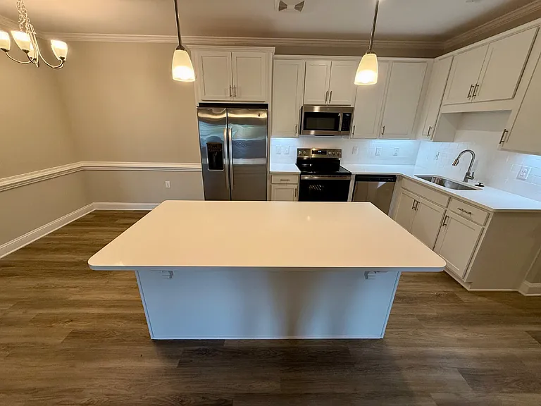 188 Gallery Dr #201 — Photo 9