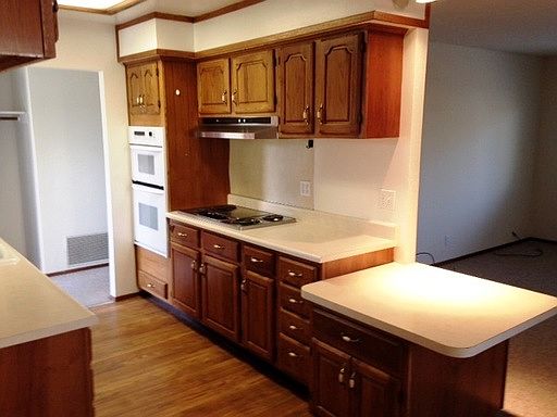 5th image of 1543 Willowgate Dr