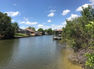 12 Floral Ct, Palm Coast, FL 32137