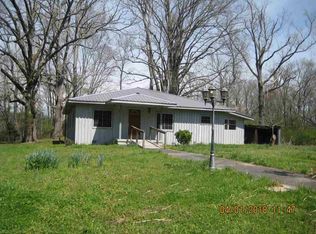 229 Maynor Springs Ln, Benton, TN 37307