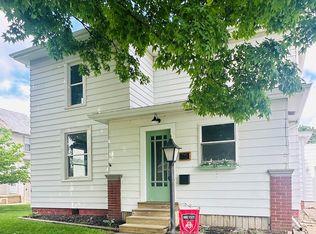715 S Walnut St, Bucyrus, OH 44820