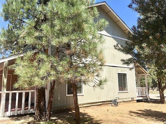 5th image of 973 Cypress Ln
