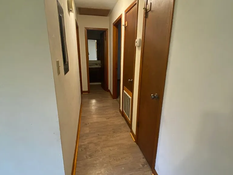 1330 Fuller Rd — Photo 7