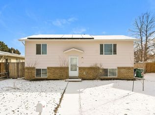 1122 Nucla St, Aurora, CO 80011