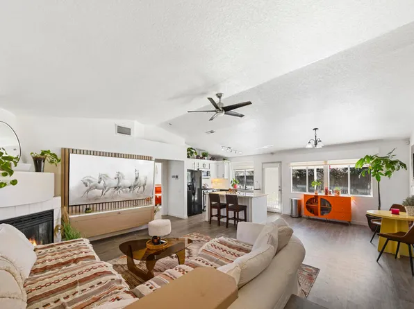 30629 Camrose Dr, Cathedral City, CA 92234
