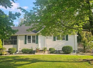 1653 E Wheat Rd, Vineland, NJ 08360
