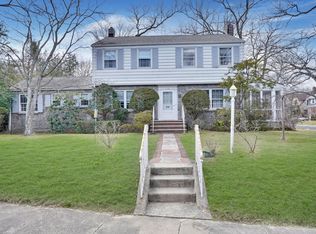 15 Rona St, Interlaken, NJ 07712
