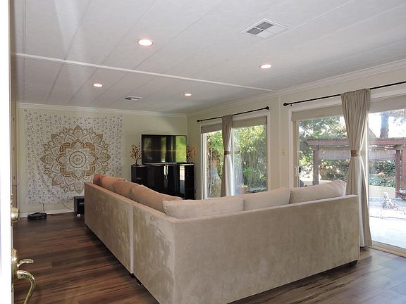 5th image of 3637 Snell Ave #48