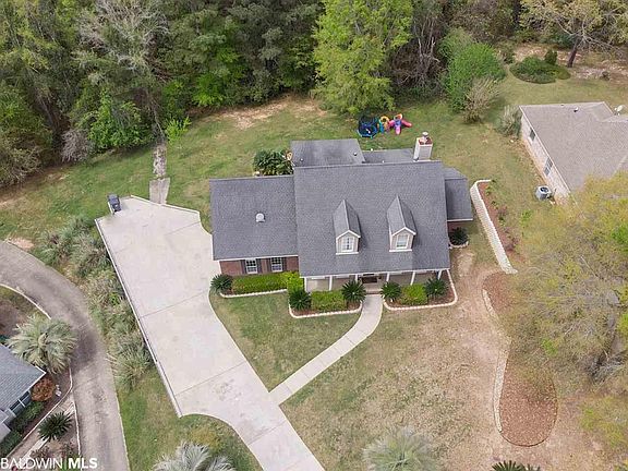3rd image of 31200 Wakefield Dr