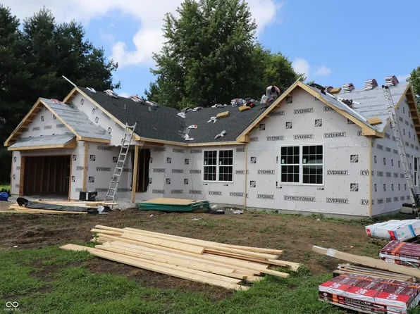 213 N Washington St, New Ross, IN 47968